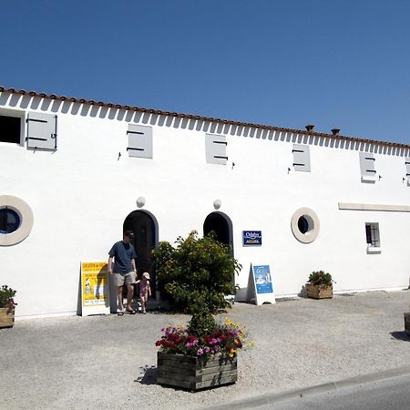 Residence Odalys Le Village Des Amareyeurs Le Chateau-d'Oleron Exterior photo