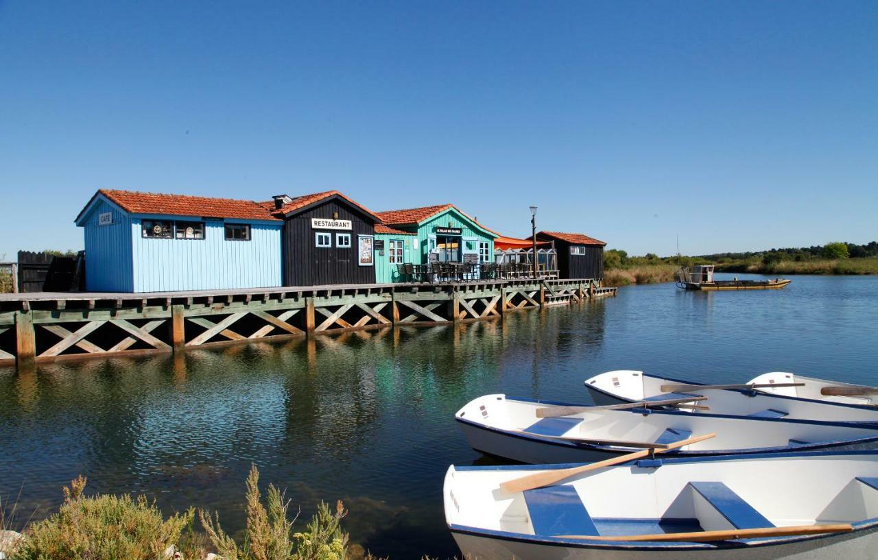 Residence Odalys Le Village Des Amareyeurs Le Chateau-d'Oleron Exterior photo